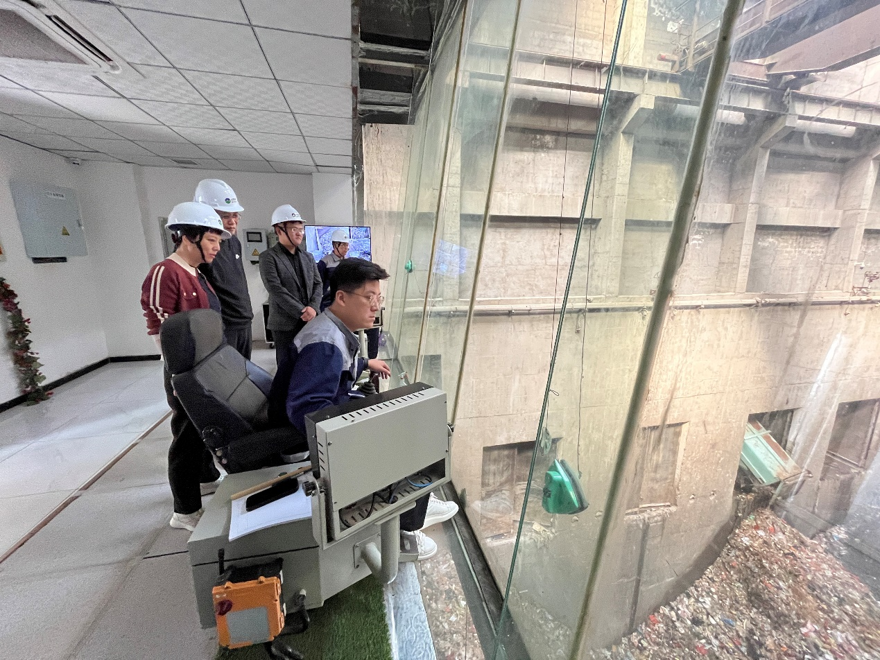 1697286185687.png b4905c7526c63a3506fe126fd4bc4f03.png