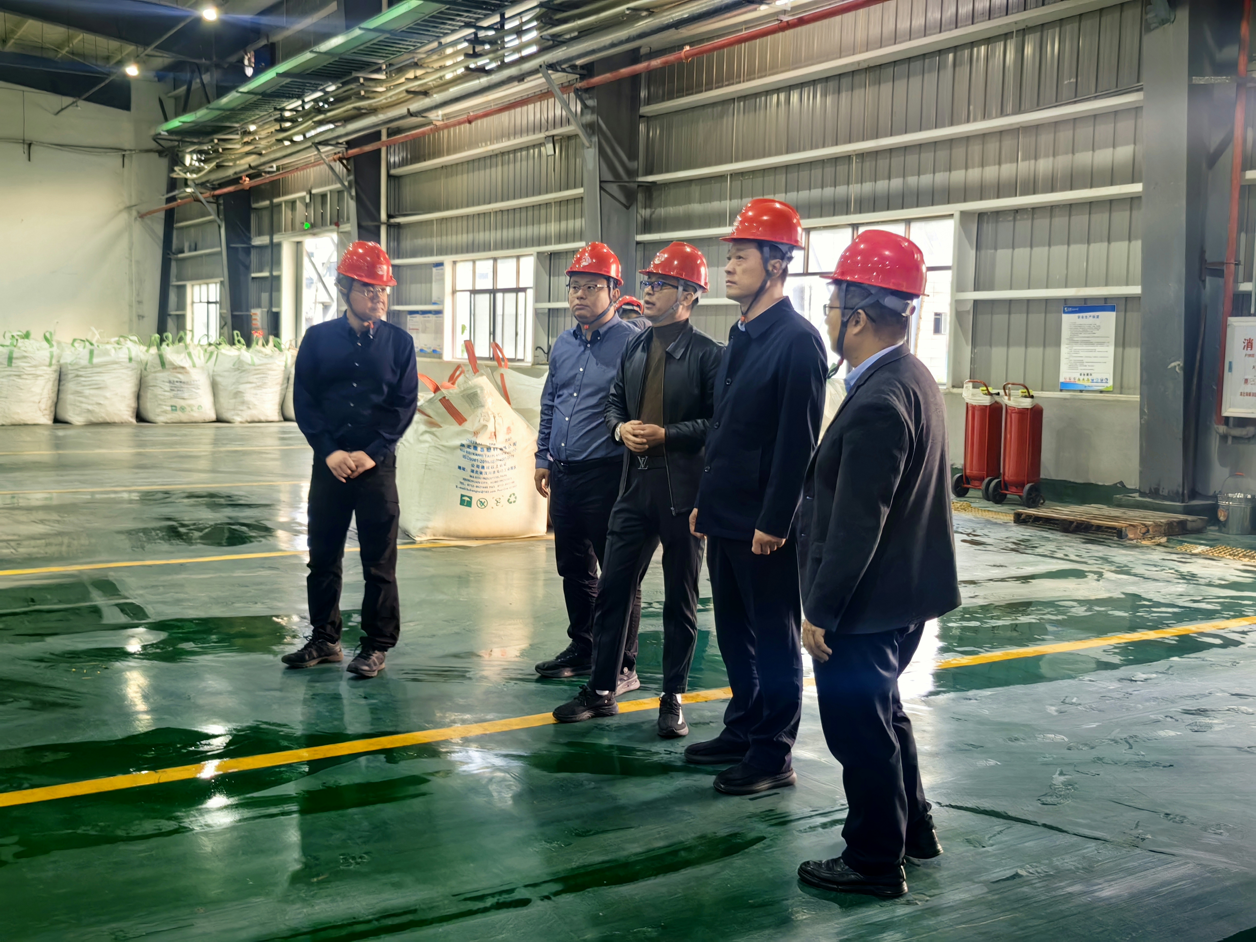 1762396438494.jpg 微信圖片_20251105171536_1130_12.jpg